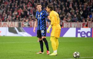 老铁球员真好用！战旧主索默10扑救帕瓦尔破门，国米引进花3830万