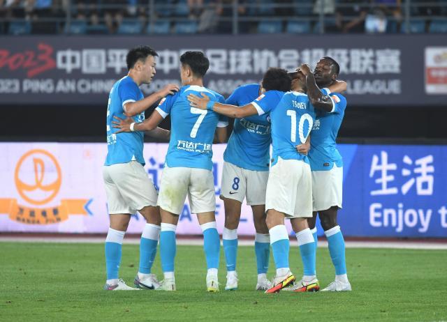 开云体育官网-赢下榜尾大战大连人暂离降级区 谢晖：还不能庆祝